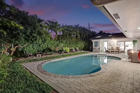 2051 NE 59th Court Fort Lauderdale FL 33308