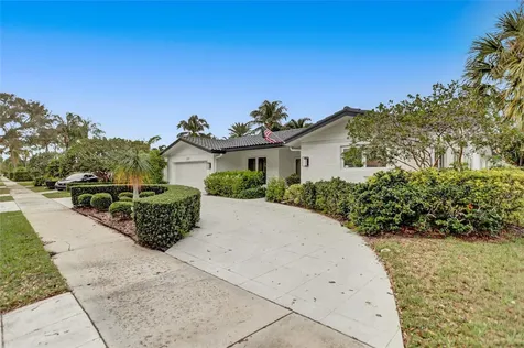 2051 NE 59th Court Fort Lauderdale FL 33308
