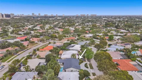 2051 NE 59th Court Fort Lauderdale FL 33308
