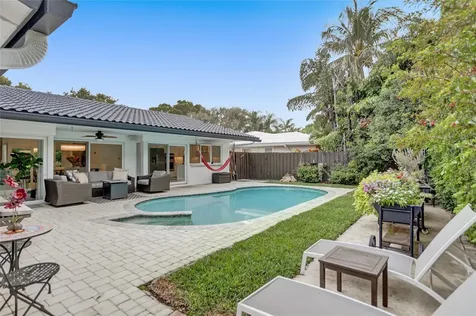 2051 NE 59th Court Fort Lauderdale FL 33308