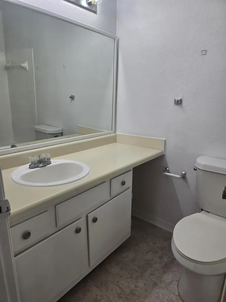 3310 N Pinewalk Drive N Margate FL 33063