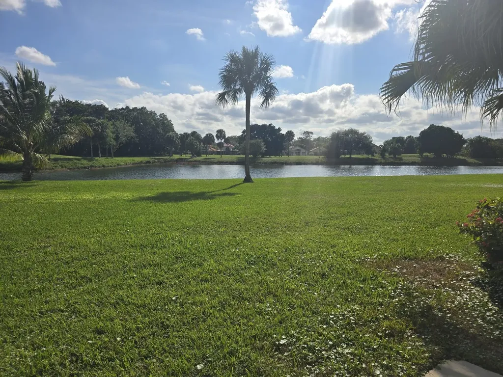 3310 N Pinewalk Drive N Margate FL 33063