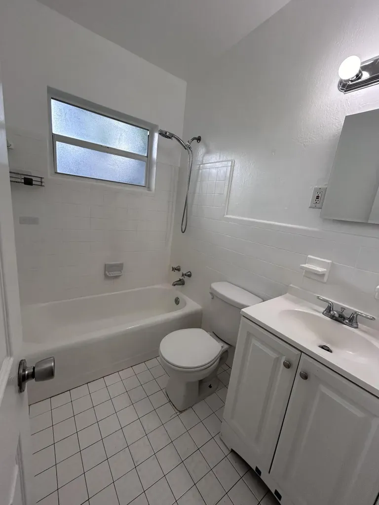 2503 NW 5th Avenue Wilton Manors FL 33311