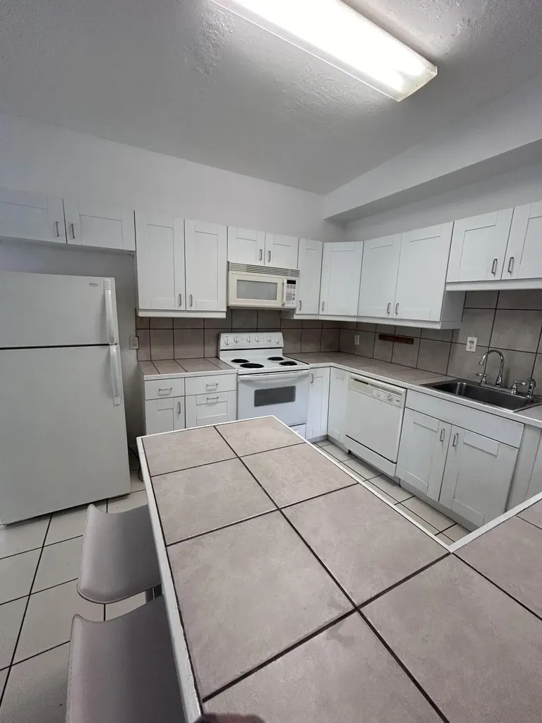 2503 NW 5th Avenue Wilton Manors FL 33311