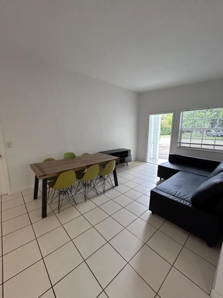 2503 NW 5th Avenue Wilton Manors FL 33311