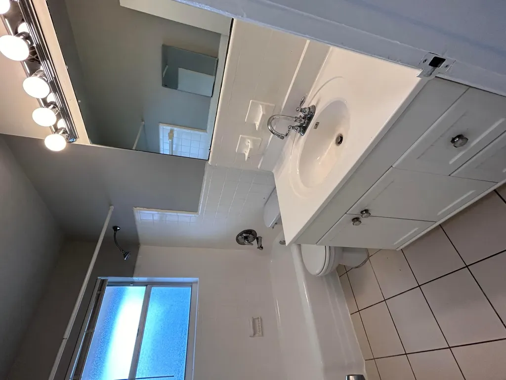 2503 NW 5th Avenue Wilton Manors FL 33311