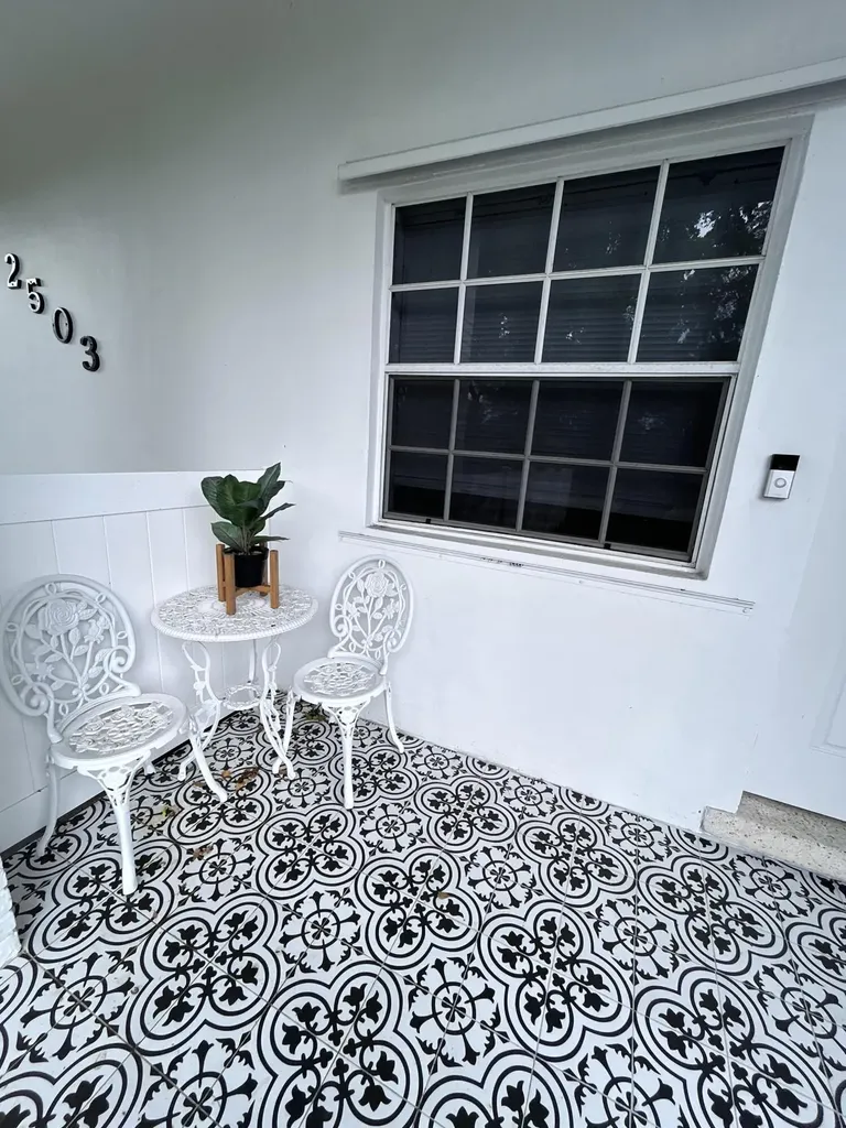 2503 NW 5th Avenue Wilton Manors FL 33311