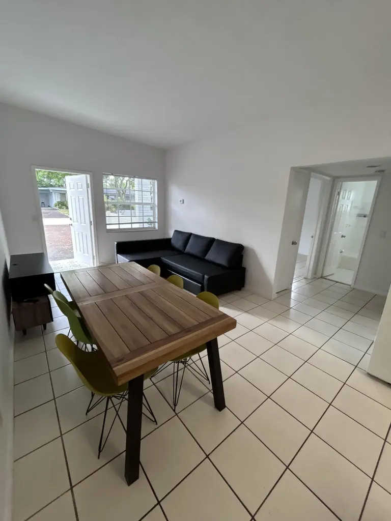2503 NW 5th Avenue Wilton Manors FL 33311