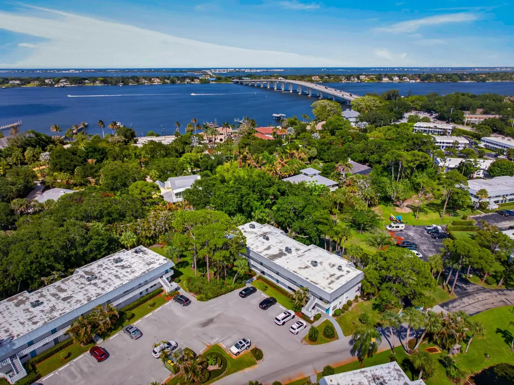 2929 SE Ocean Boulevard Stuart FL 34996