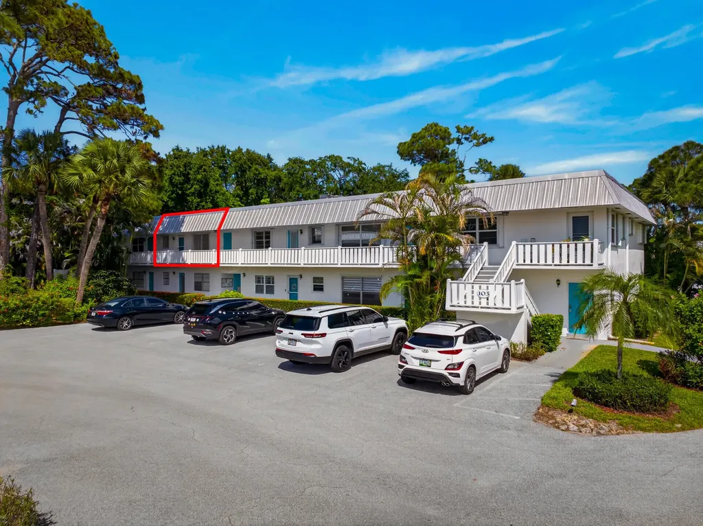 2929 SE Ocean Boulevard Stuart FL 34996