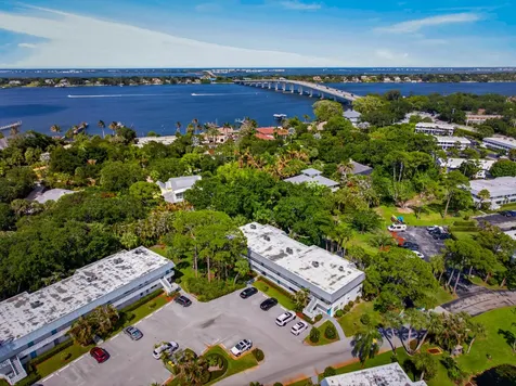 2929 SE Ocean Boulevard Stuart FL 34996
