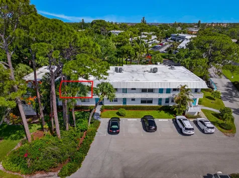 2929 SE Ocean Boulevard Stuart FL 34996