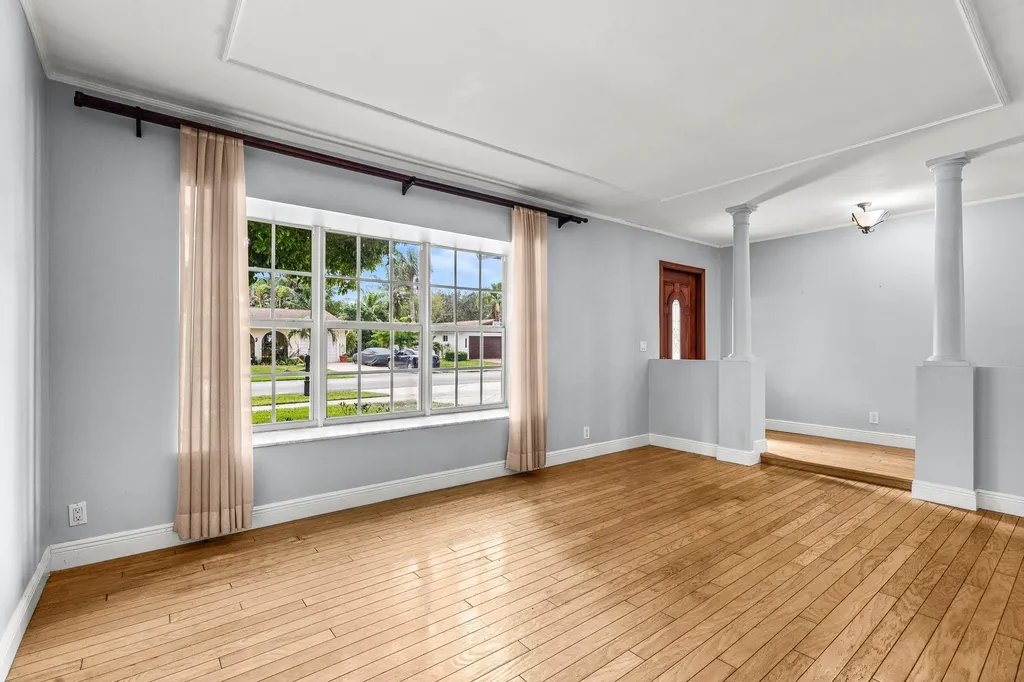 1775 SW 8th Street Boca Raton FL 33486