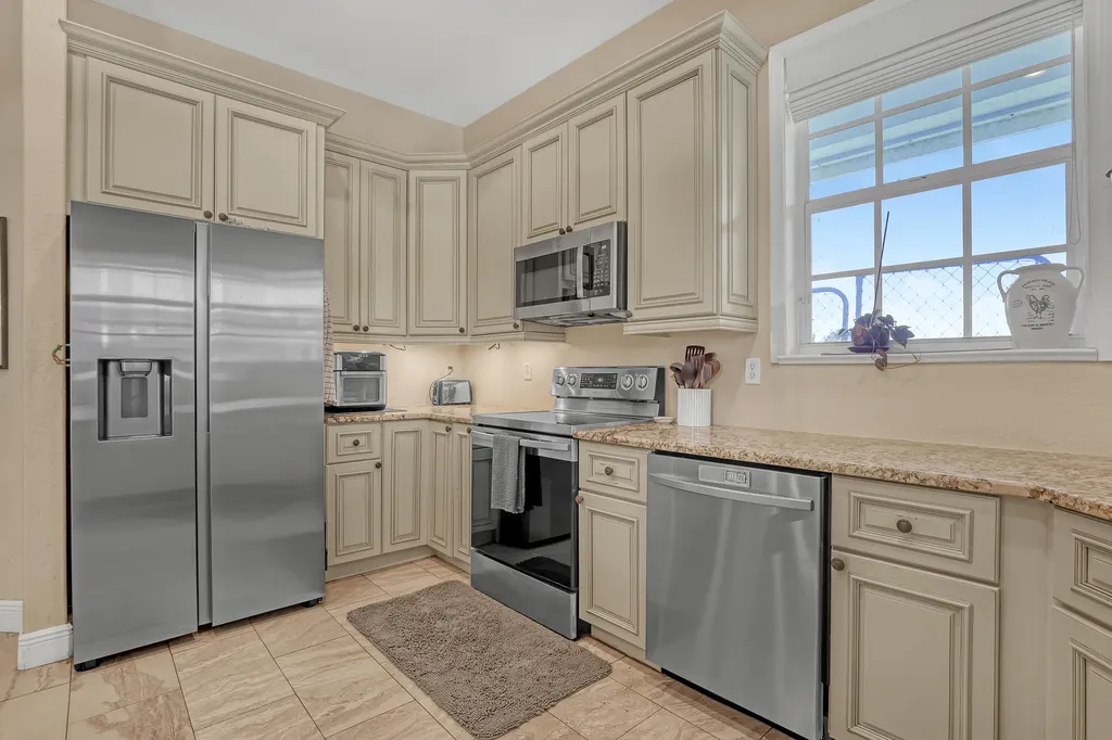 15560 S 46th Lane Lane S Wellington FL 33414