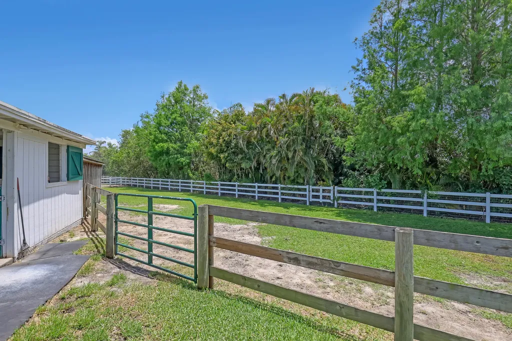 15560 S 46th Lane Lane S Wellington FL 33414