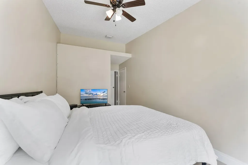 3648 NW 83rd Lane Sunrise FL 33351