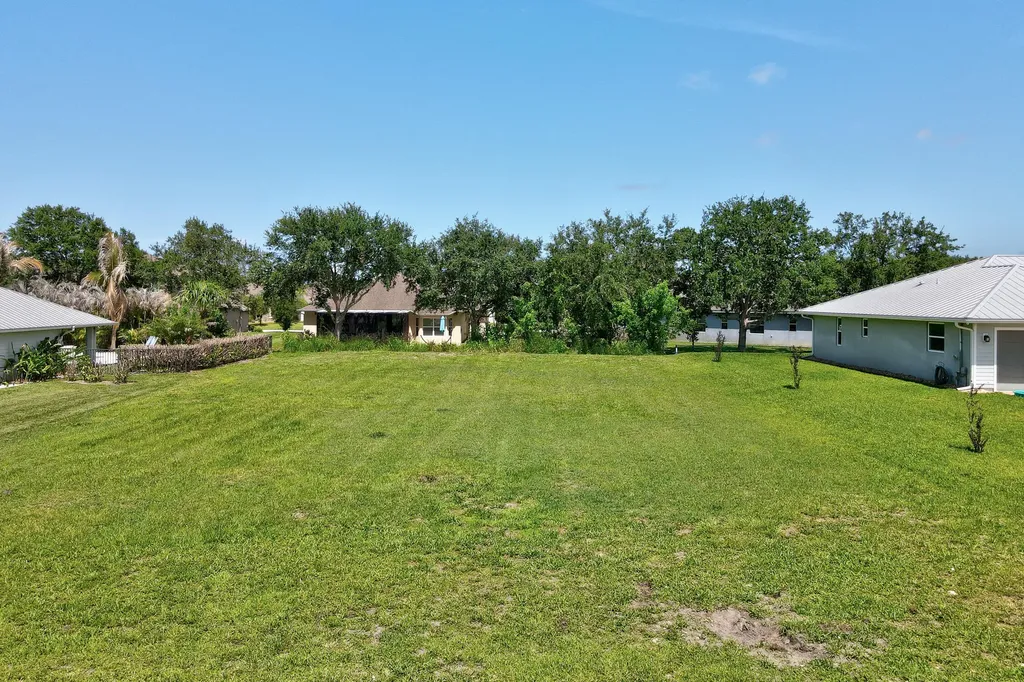 6370 Tropical Way Vero Beach FL 32967