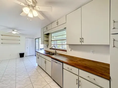 1719 SE Lullaby Terrace Port St Lucie FL 34952