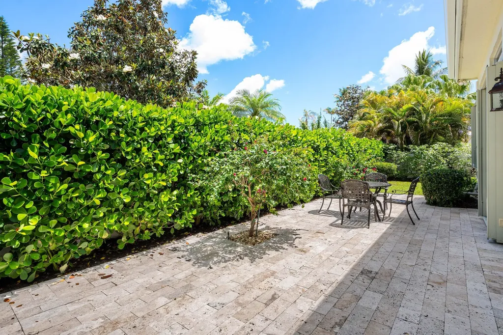 116 Coral Cay Drive Palm Beach Gardens FL 33418