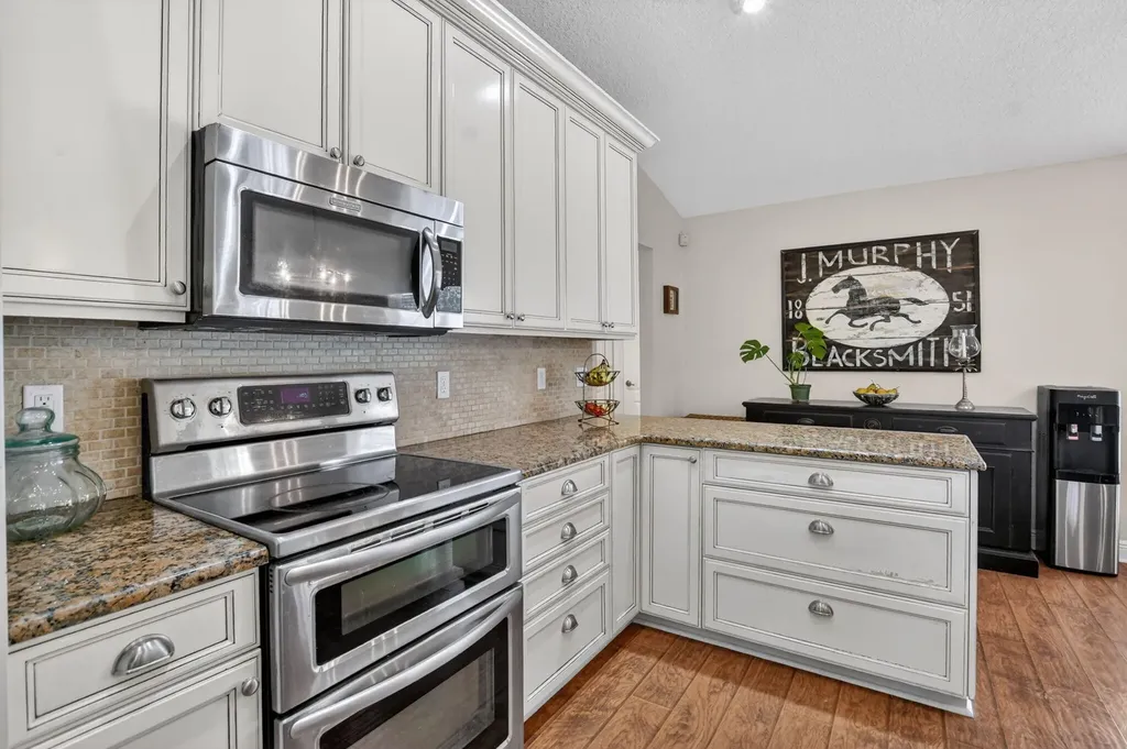 12838 72nd Court N The Acreage FL 33412