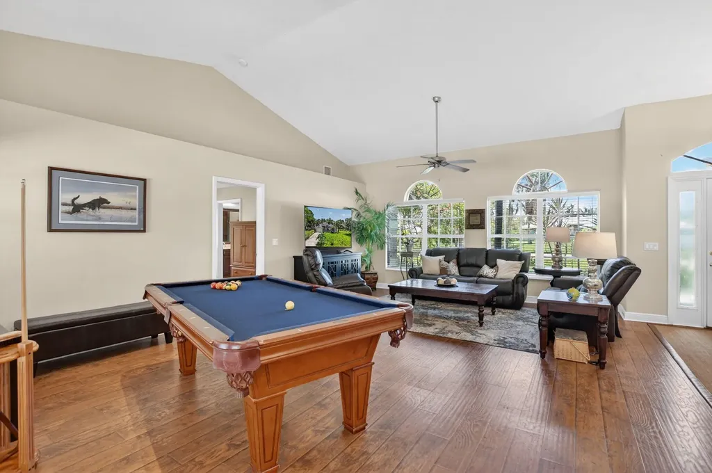 12838 72nd Court N The Acreage FL 33412