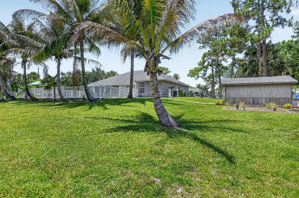 12838 72nd Court N The Acreage FL 33412
