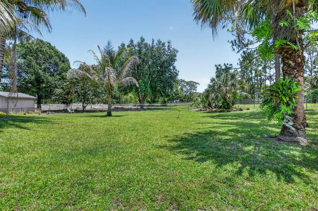 12838 72nd Court N The Acreage FL 33412