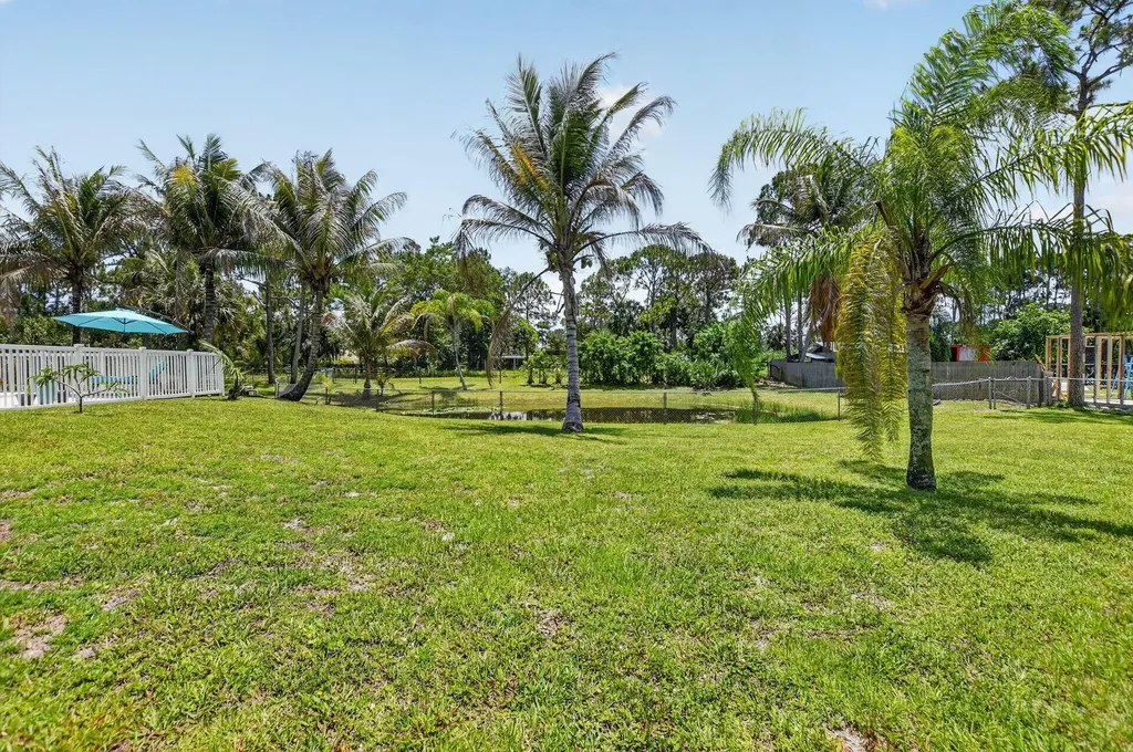 12838 72nd Court N The Acreage FL 33412