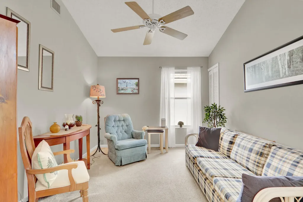 4243 Tazewell Court West Palm Beach FL 33409