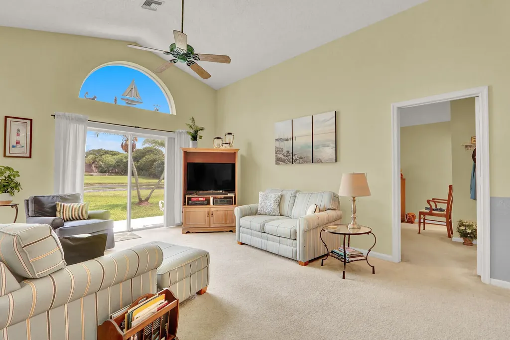 4243 Tazewell Court West Palm Beach FL 33409
