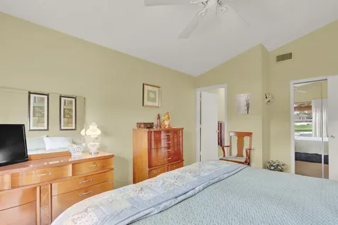 4243 Tazewell Court West Palm Beach FL 33409