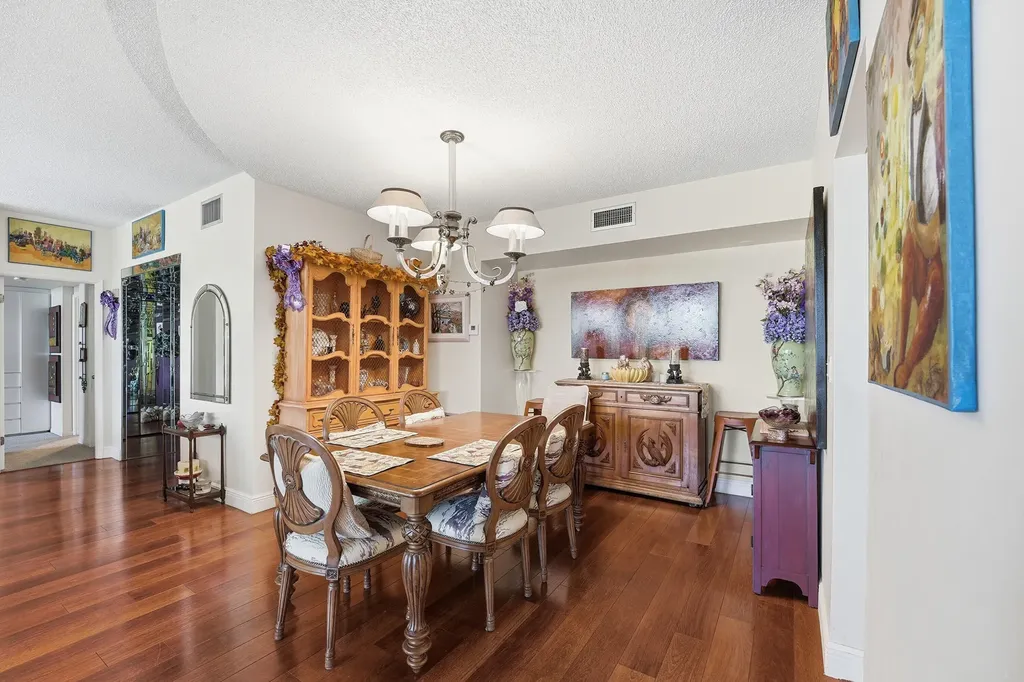 3800 Hillcrest Drive Hollywood FL 33021