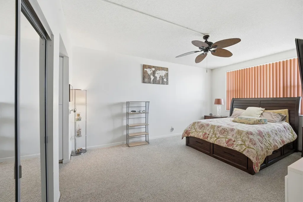 3800 Hillcrest Drive Hollywood FL 33021
