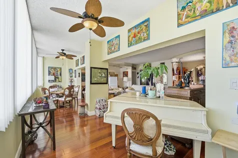 3800 Hillcrest Drive Hollywood FL 33021