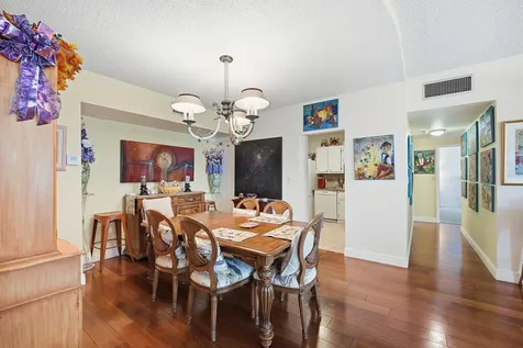 3800 Hillcrest Drive Hollywood FL 33021