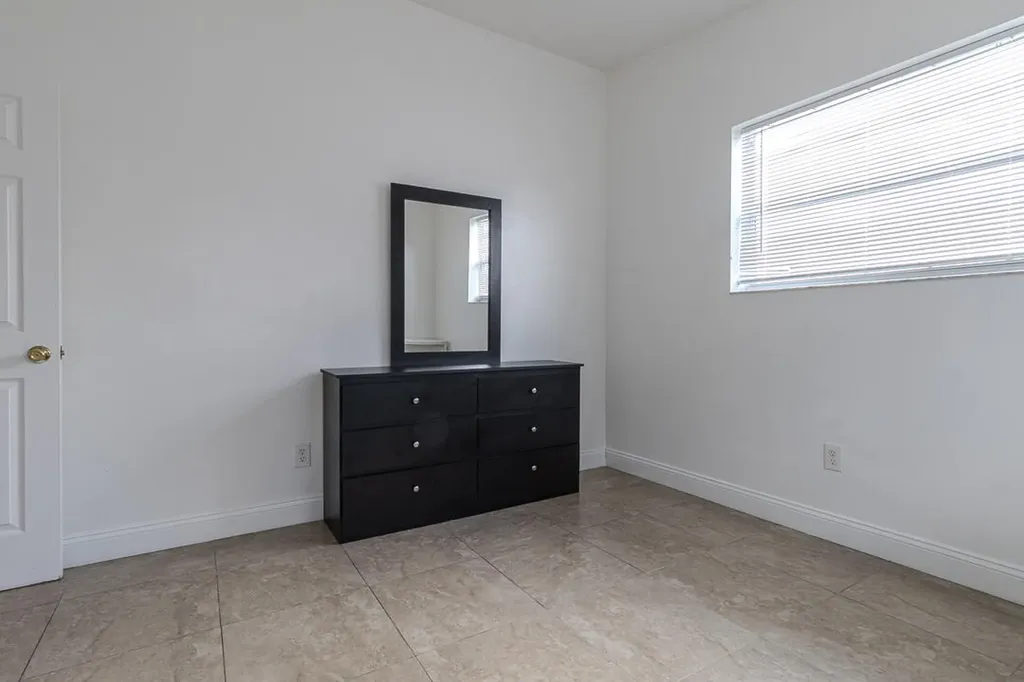 630 NW 15th Terrace Fort Lauderdale FL 33311