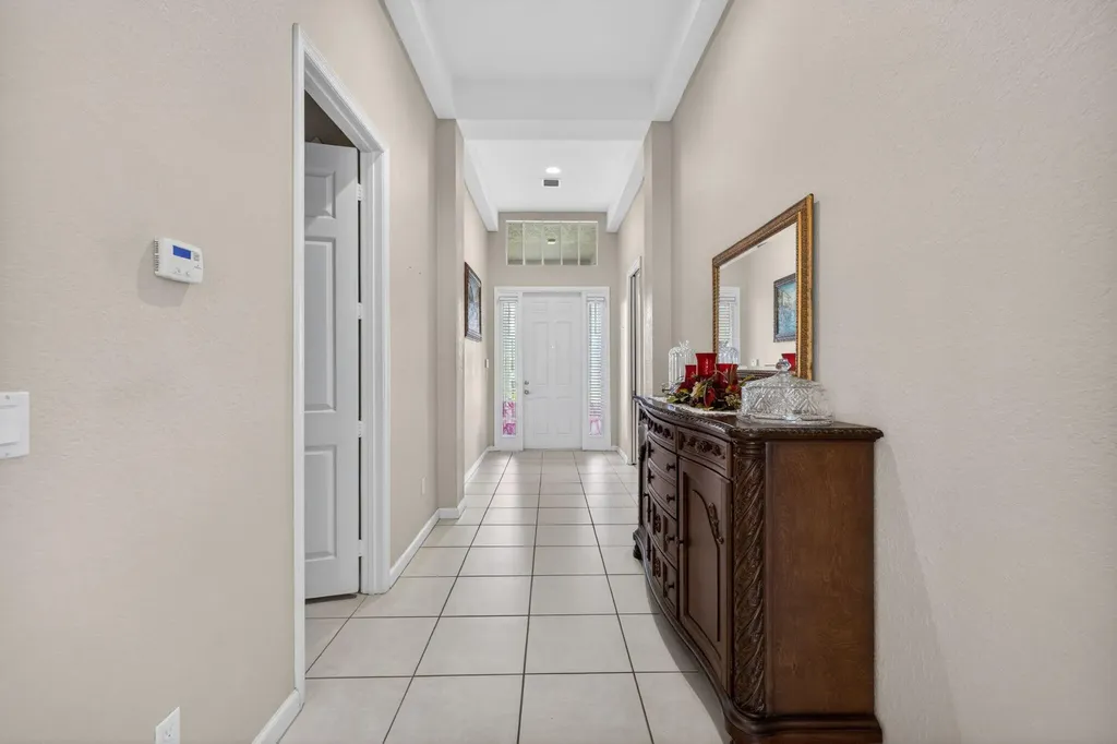1708 SW Jamesport Drive Port St Lucie FL 34953