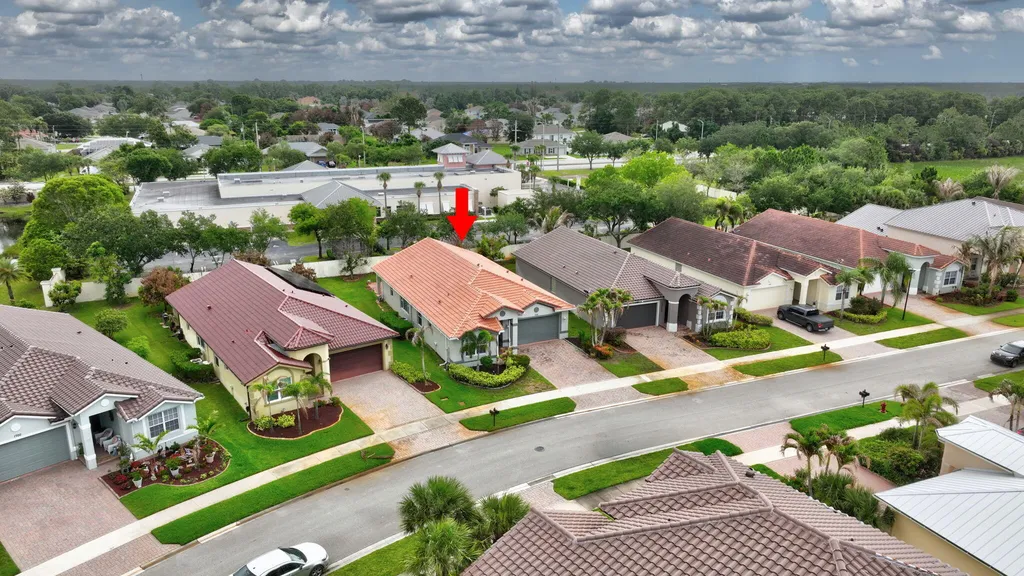 1708 SW Jamesport Drive Port St Lucie FL 34953