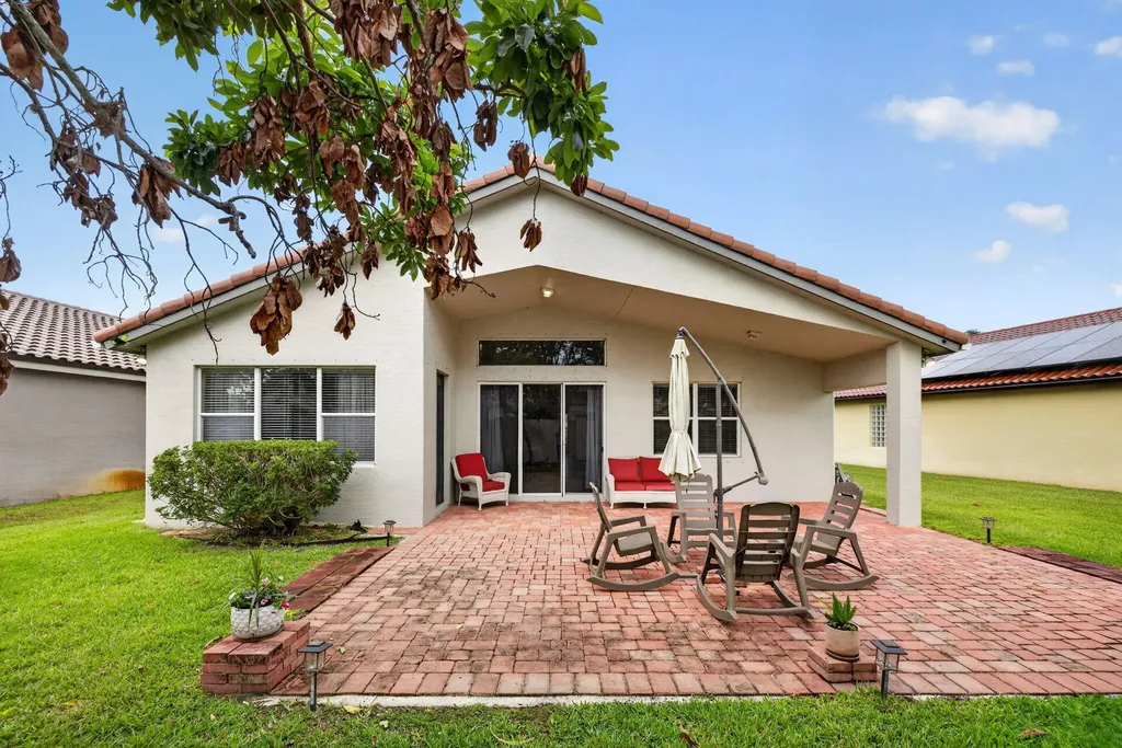 1708 SW Jamesport Drive Port St Lucie FL 34953