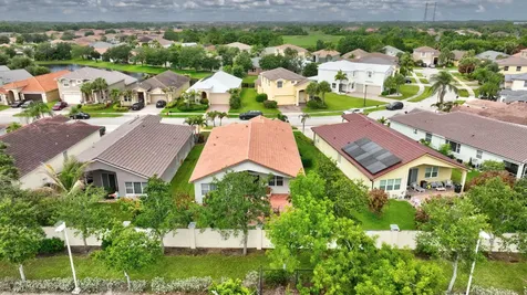 1708 SW Jamesport Drive Port St Lucie FL 34953