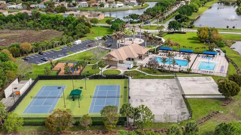 1708 SW Jamesport Drive Port St Lucie FL 34953