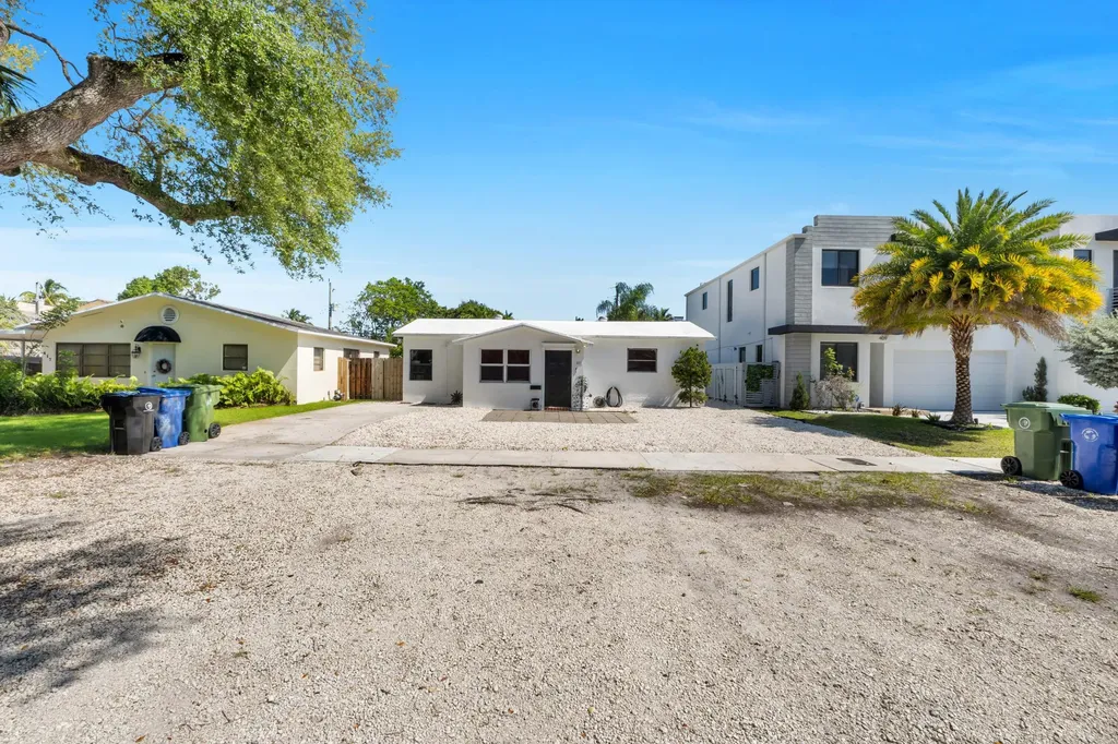 413 SW 11th Street Fort Lauderdale FL 33315