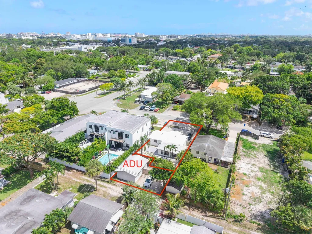 413 SW 11th Street Fort Lauderdale FL 33315
