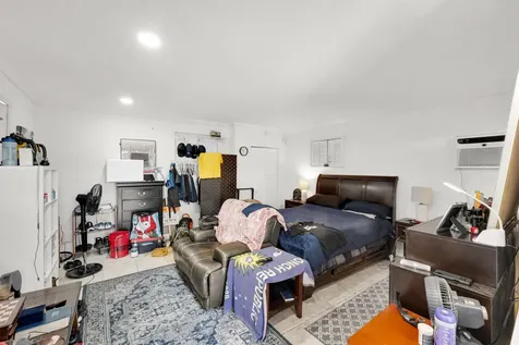 413 SW 11th Street Fort Lauderdale FL 33315