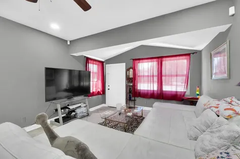 413 SW 11th Street Fort Lauderdale FL 33315