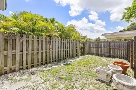 413 SW 11th Street Fort Lauderdale FL 33315