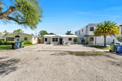413 SW 11th Street Fort Lauderdale FL 33315