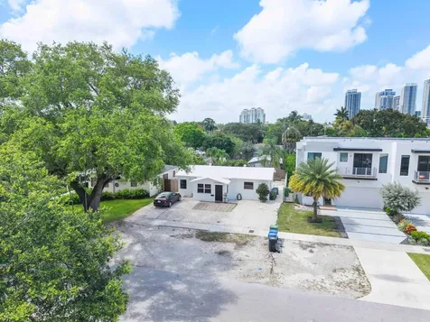 413 SW 11th Street Fort Lauderdale FL 33315
