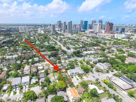 413 SW 11th Street Fort Lauderdale FL 33315