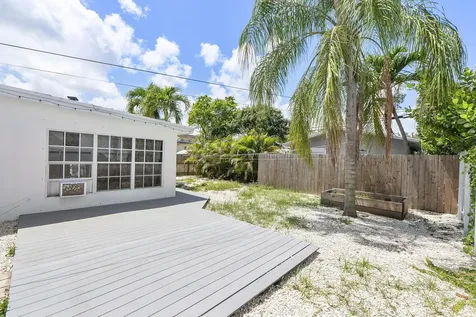 413 SW 11th Street Fort Lauderdale FL 33315